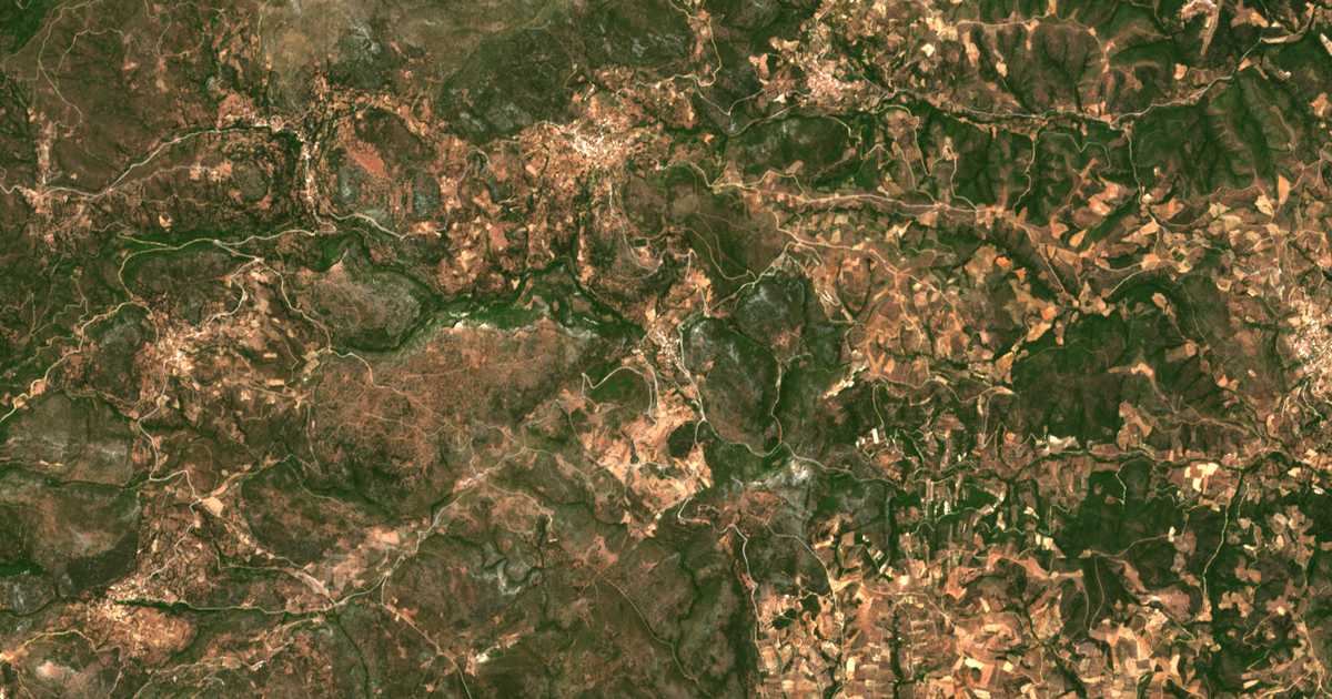 Carte satellite de Paramerítes