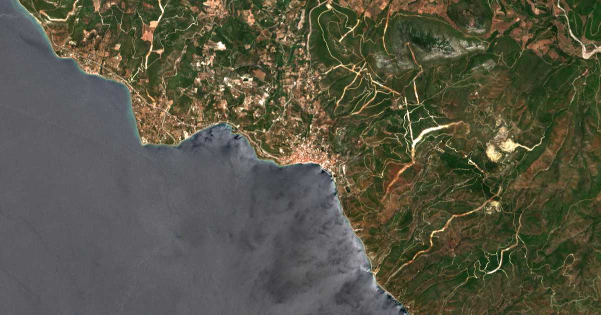 Carte satellite de Límni