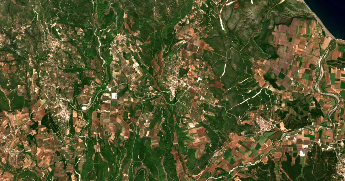 Carte satellite de Strofyliá