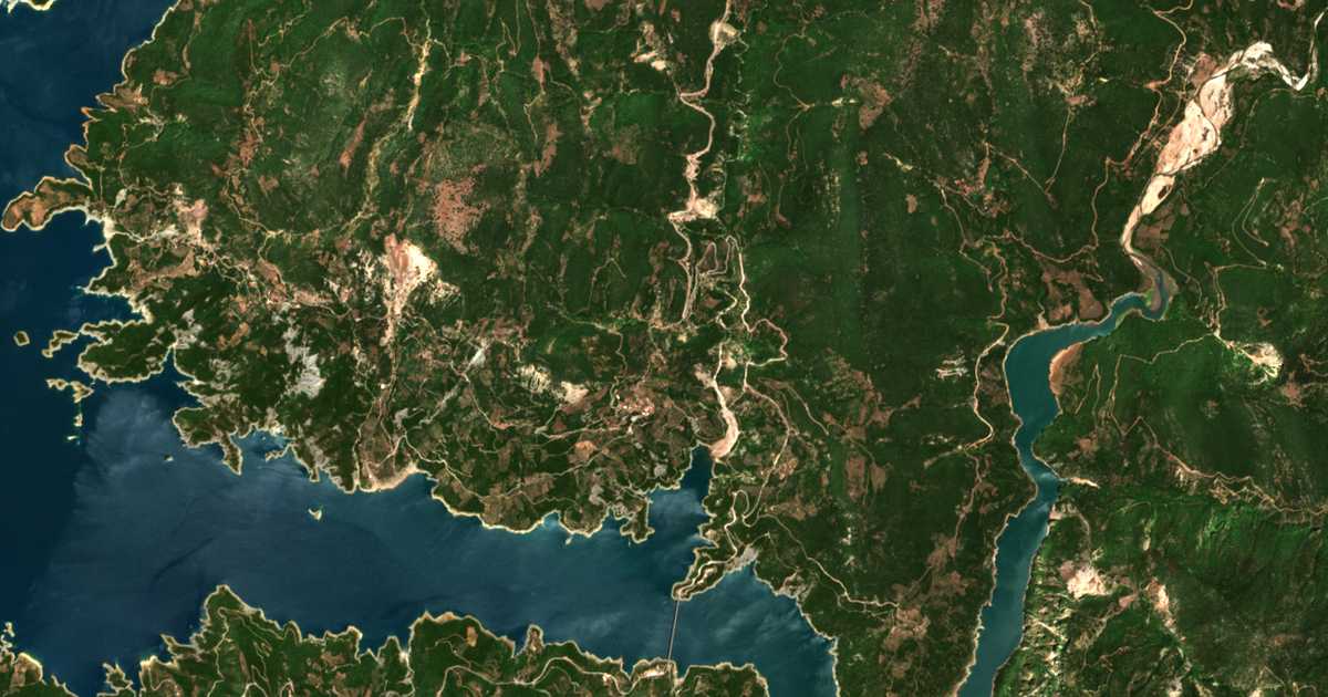 Carte satellite de Ágios Geórgios