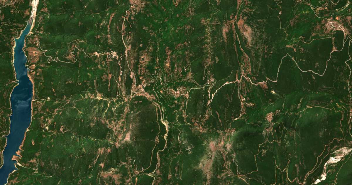 Carte satellite de Anatolikí Fragkísta