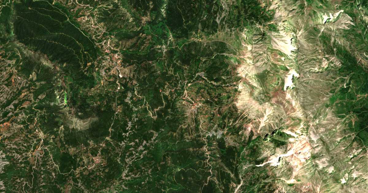 Carte satellite de Lithochórion