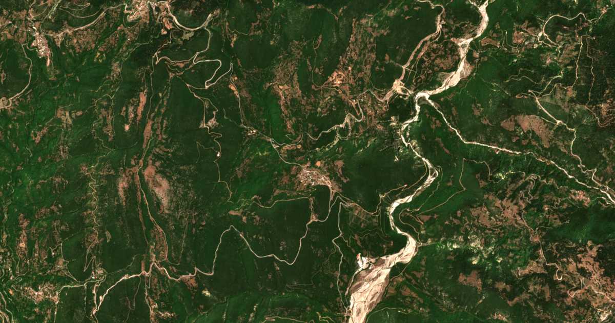 Carte satellite de Néa Víniani