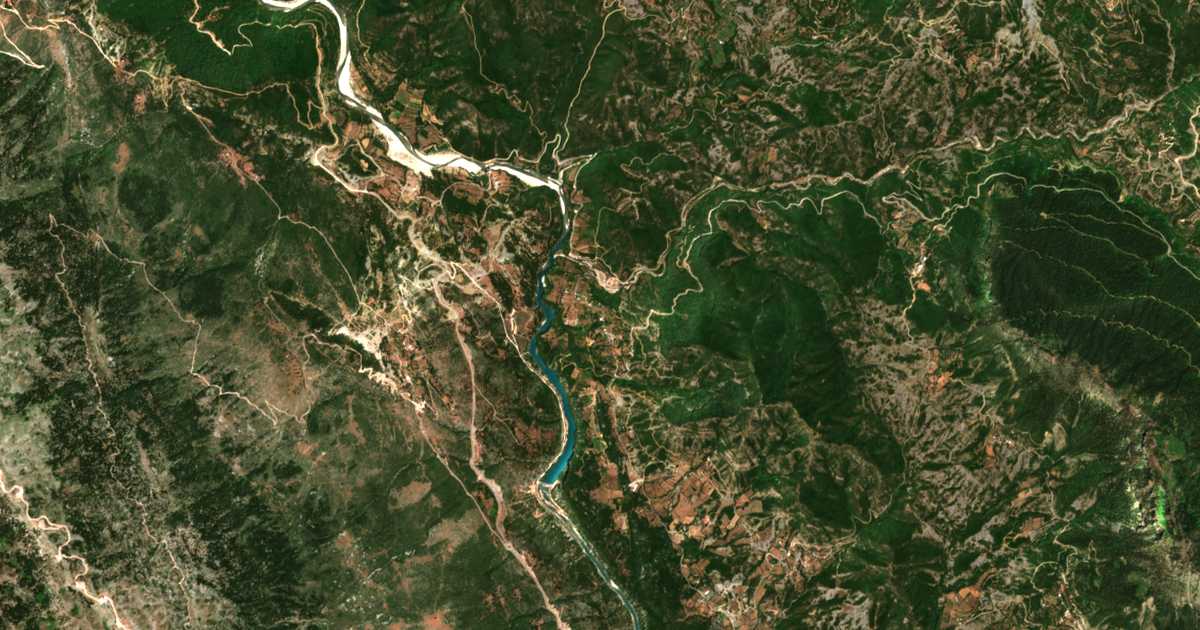 Carte satellite de Néon Argýrion