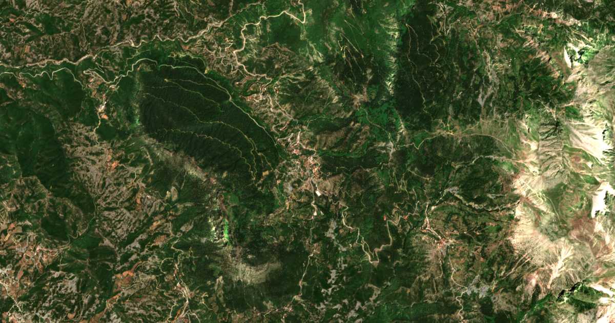 Carte satellite de Raptópoulon