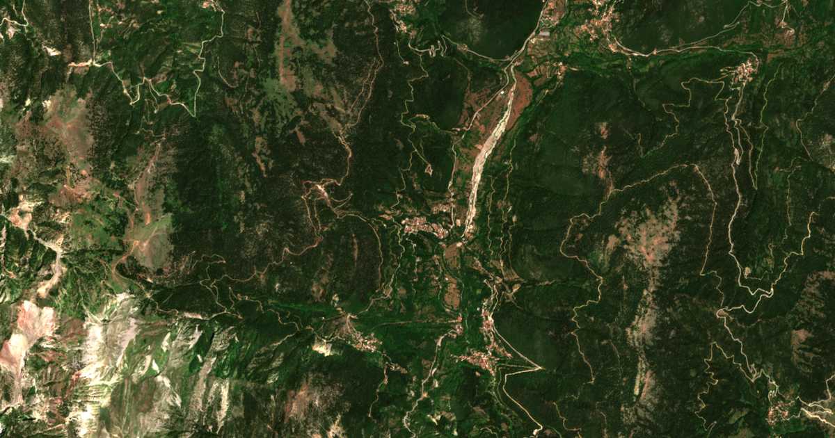 Carte satellite de Mikrón Choríon