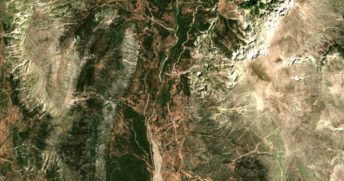 Carte satellite de Potidánia