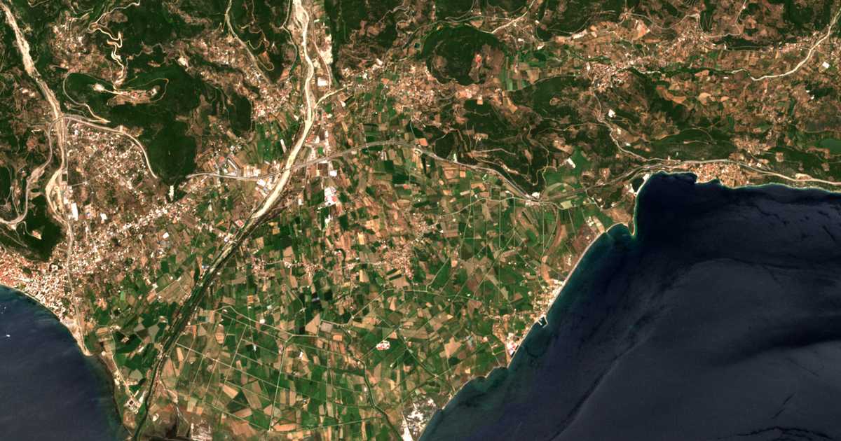 Carte satellite de Lóngos