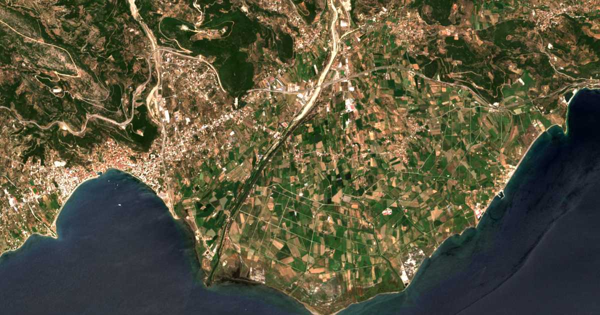Carte satellite de Diakópi