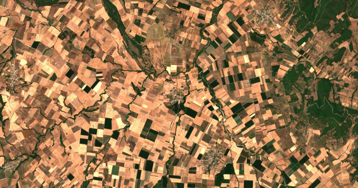 Carte satellite de Polydéndrion