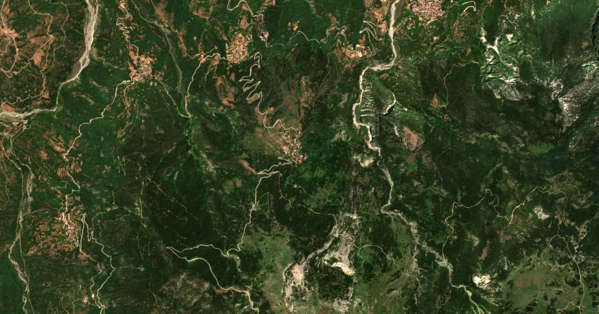 Carte satellite de Kastanéa