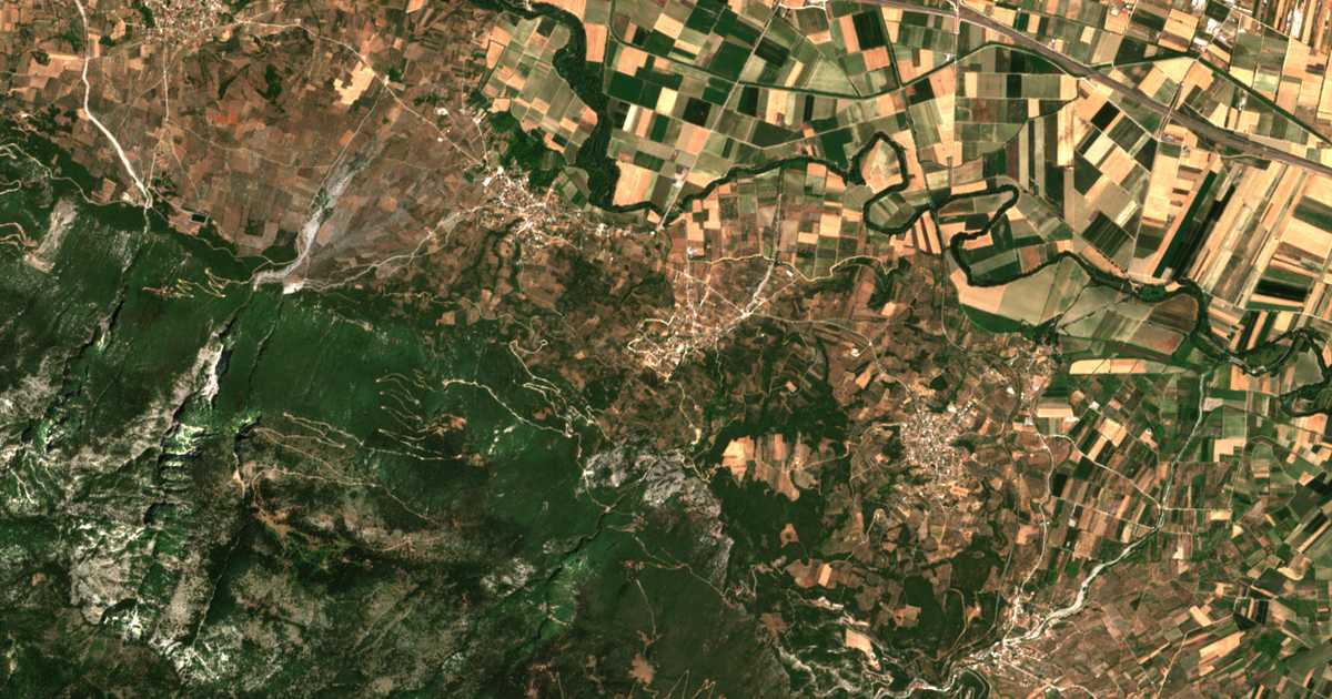 Carte satellite de Kostaléxis