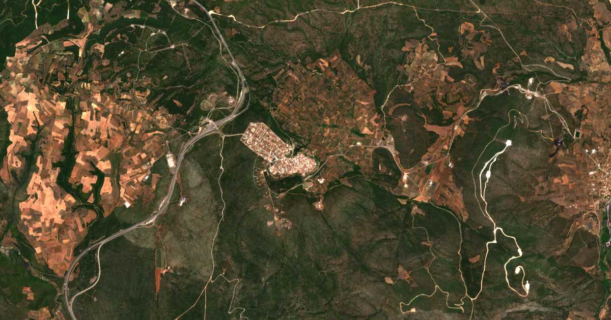 Carte satellite de Martíno