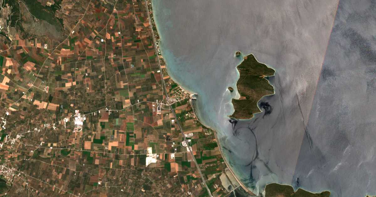 Carte satellite de Skála