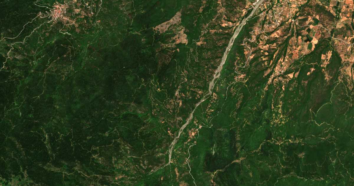 Carte satellite de Pitsi