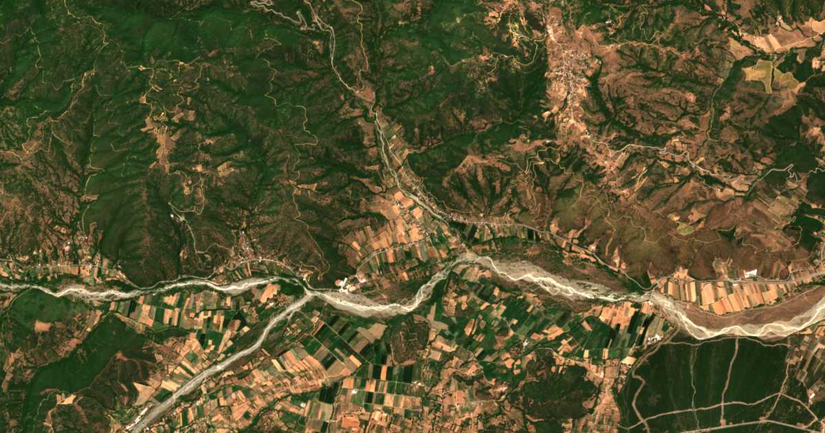 Carte satellite de Vítoli