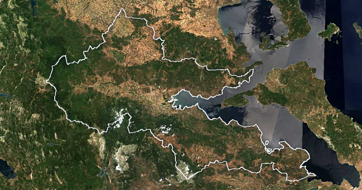 Image satellite avec la limite tracée: Phthiotide