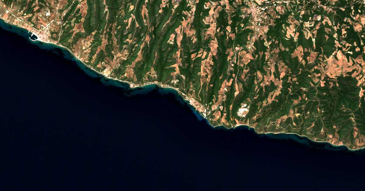 Carte satellite de Loutrá