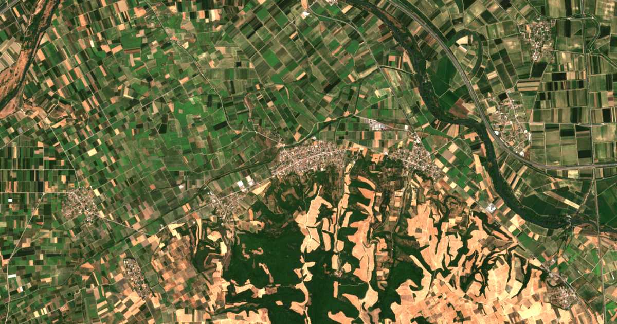 Carte satellite de Agathiá