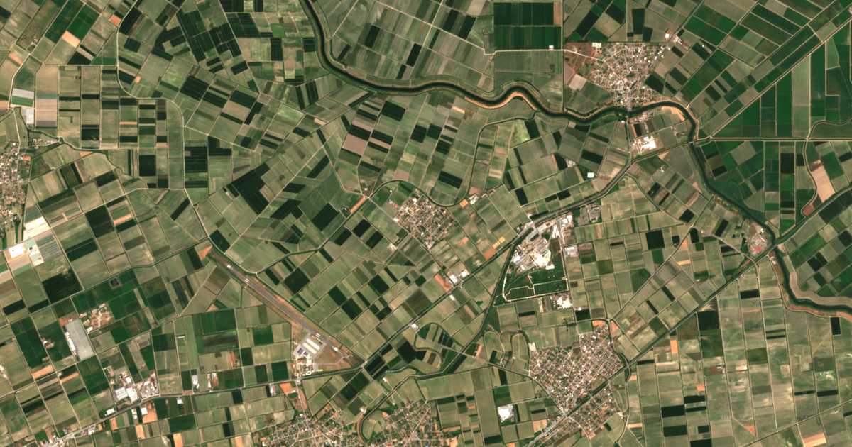 Carte satellite de Árachos