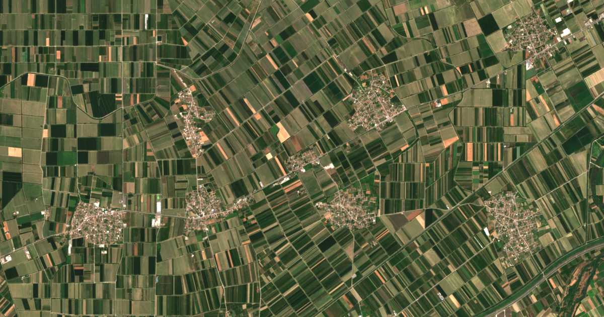 Carte satellite de Kalochórion