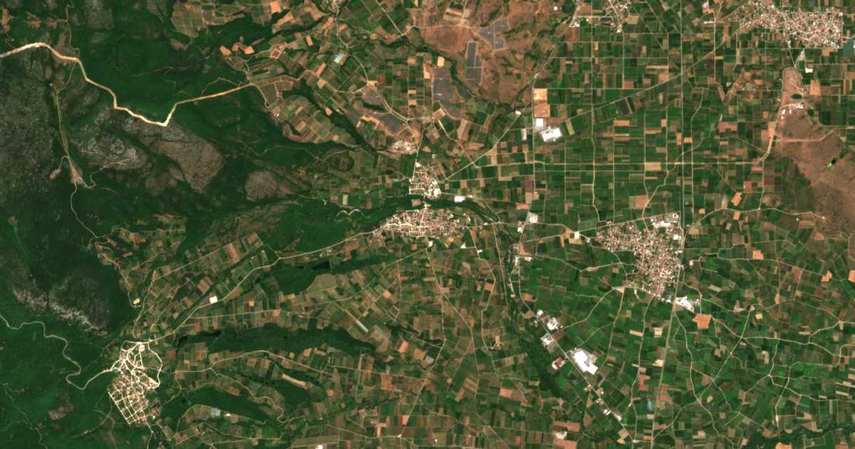 Carte satellite de Marína