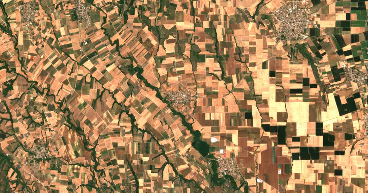 Carte satellite de Polýpetro