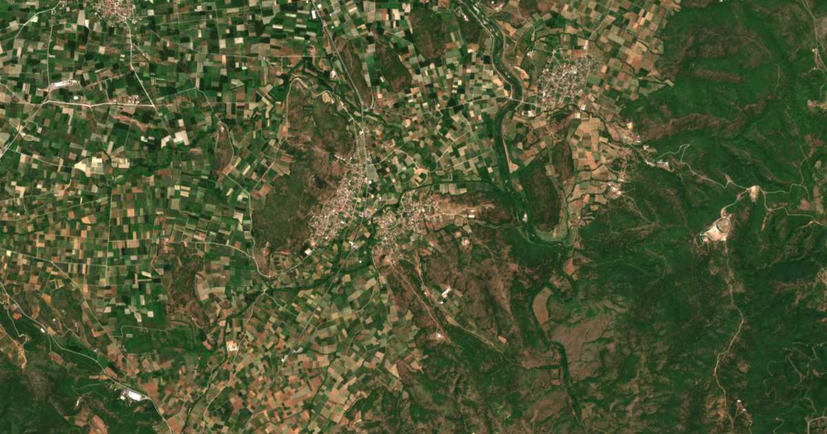 Carte satellite de Áloros