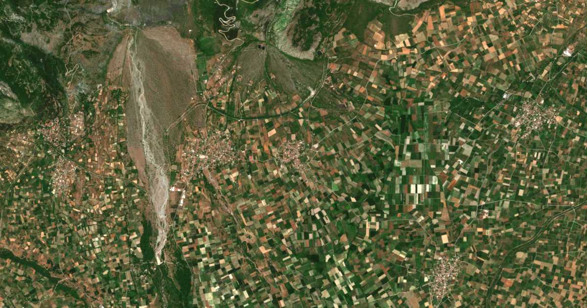 Carte satellite de Neochórion