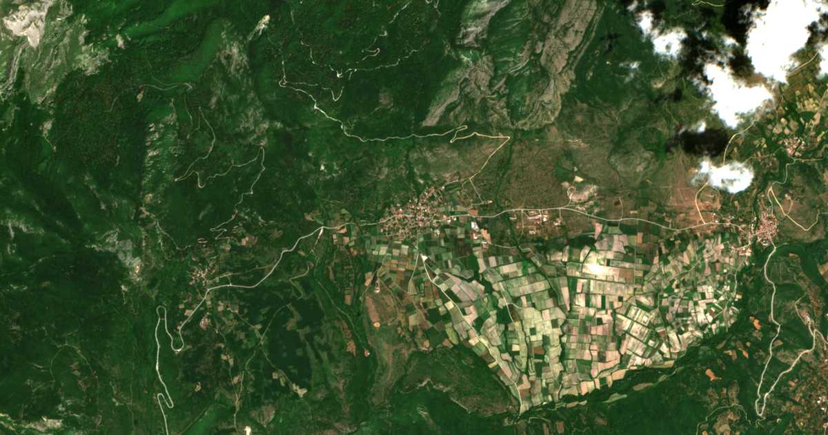 Carte satellite de Notia