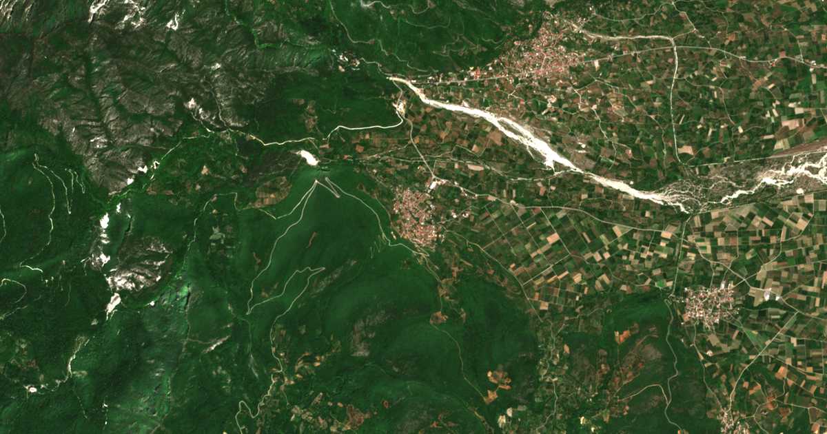 Carte satellite de Órma