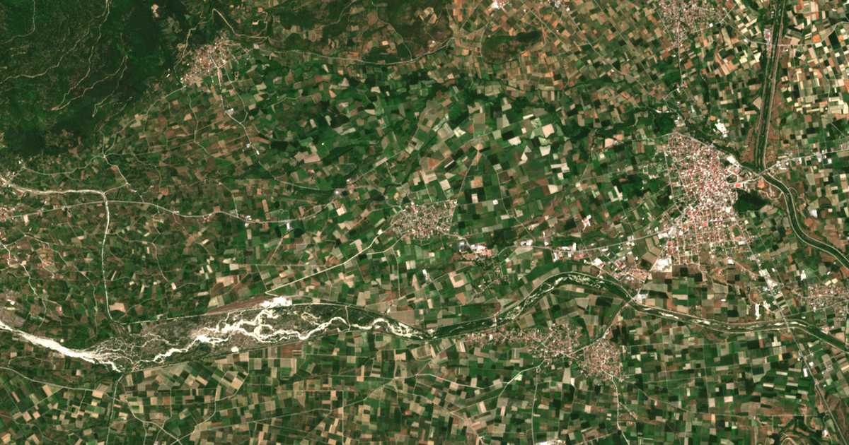 Carte satellite de Piperiés