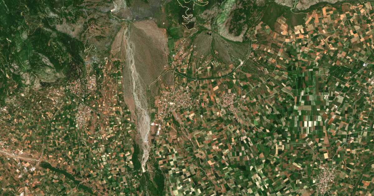 Carte satellite de Voreinón