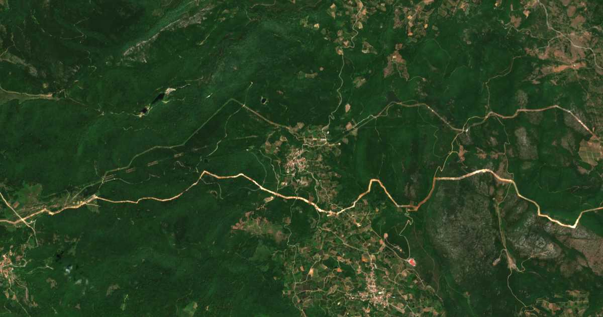 Carte satellite de Agía Fotiní
