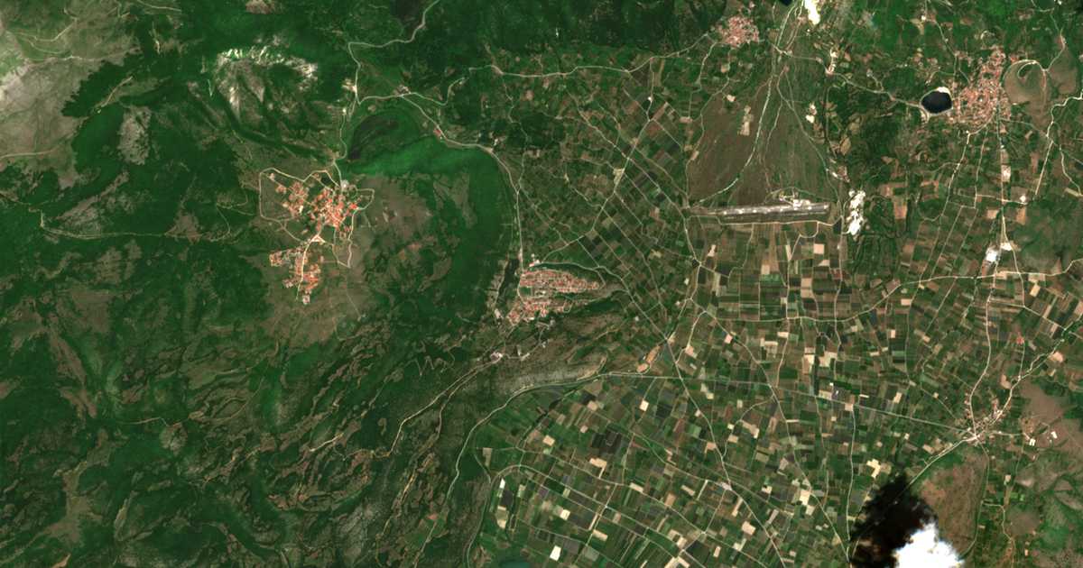 Carte satellite de Néos Ágios Athanásios