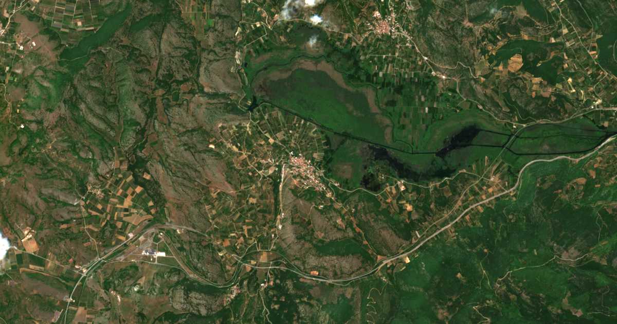 Carte satellite de Vrytá