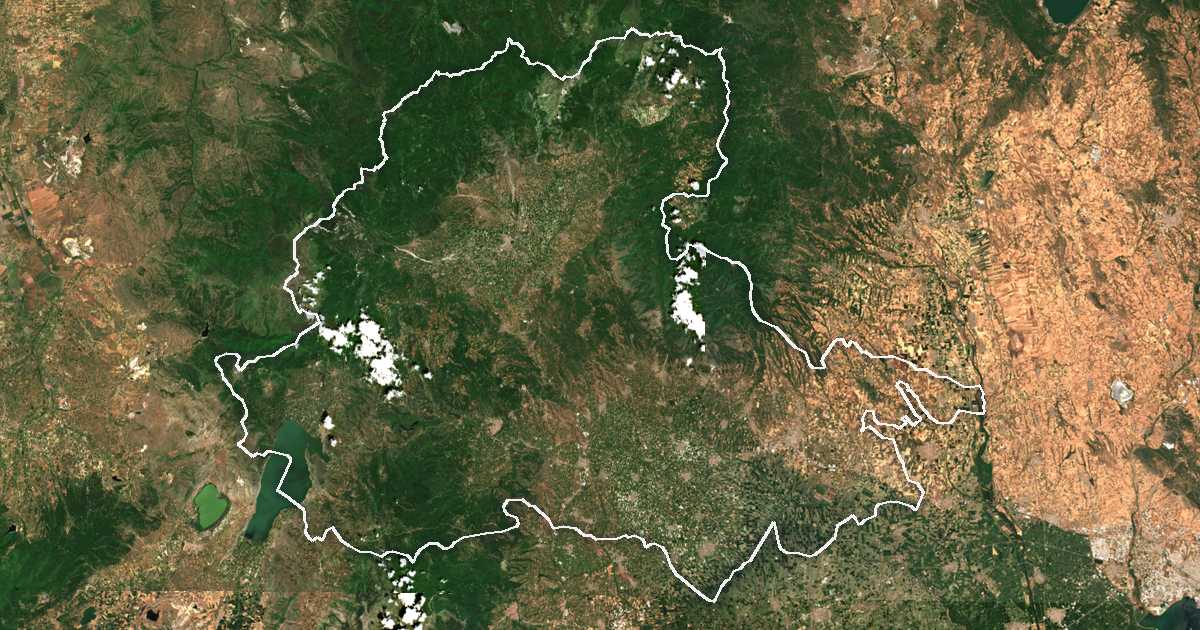 Image satellite avec la limite tracée: Pella