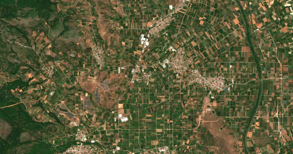 Carte satellite de Plévroma