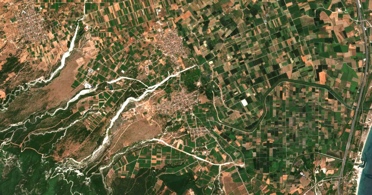 Carte satellite de Dion