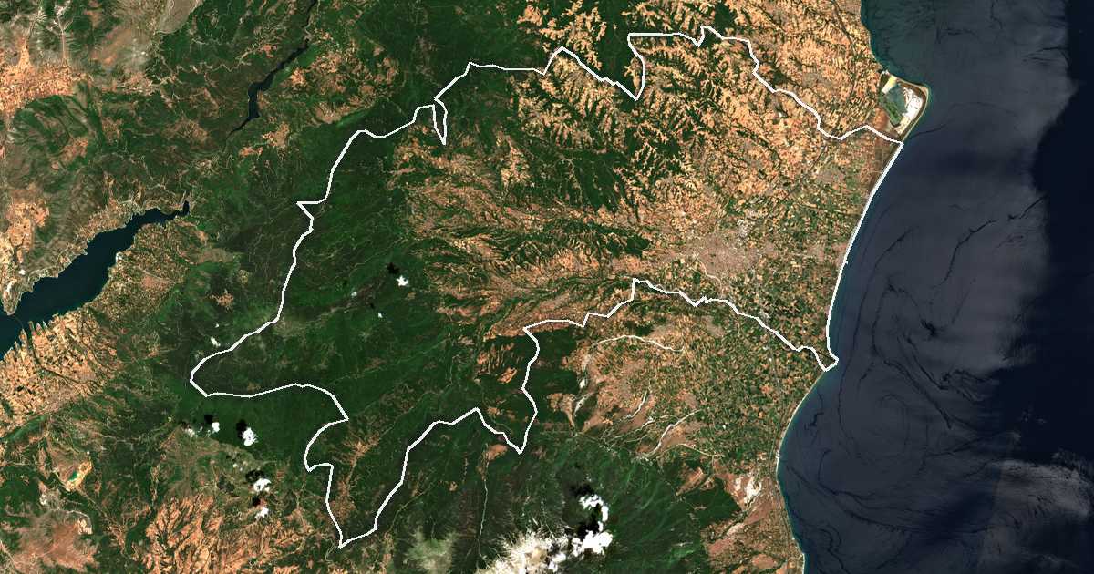 Image satellite avec la limite tracée: de Kateríni