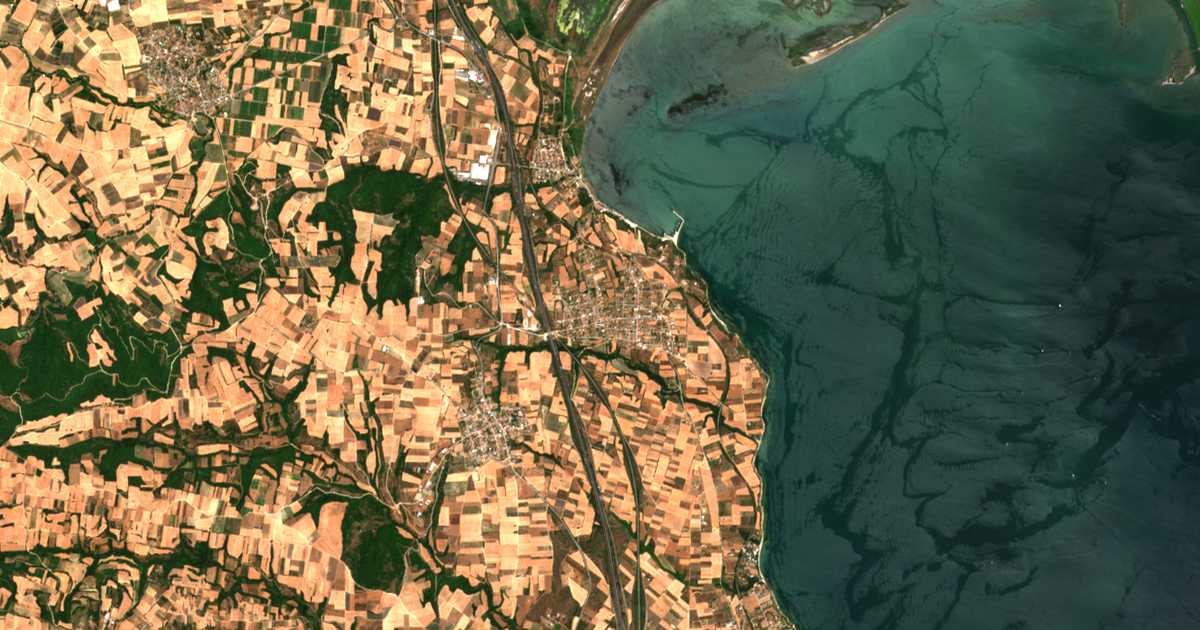 Carte satellite de Méthone