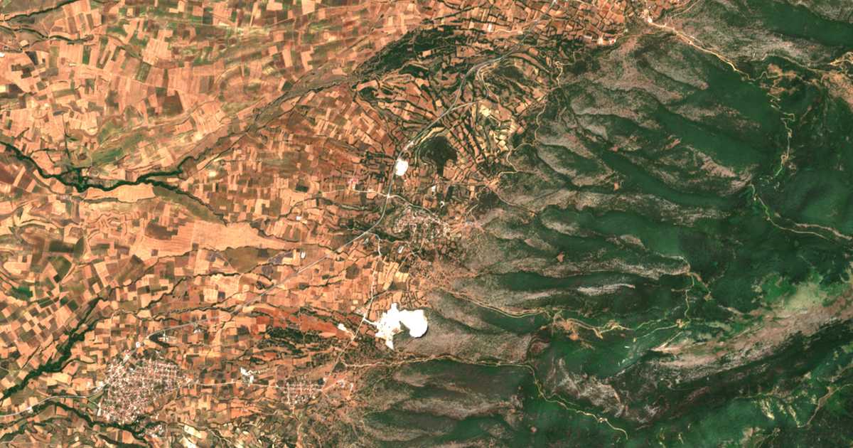 Carte satellite de Mikrón Soúlion