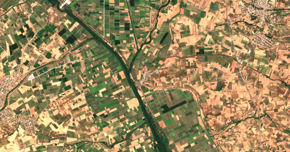 Carte satellite de Mýrkinos