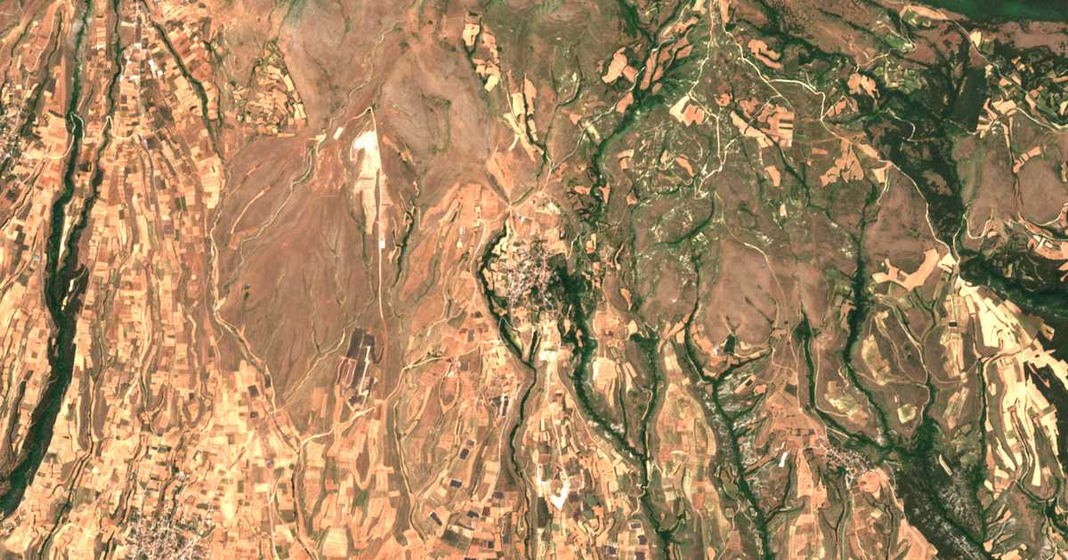 Carte satellite de Sfelinós