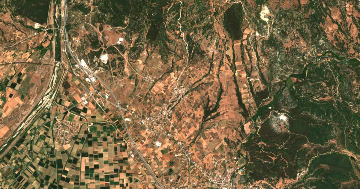 Carte satellite de Charopón