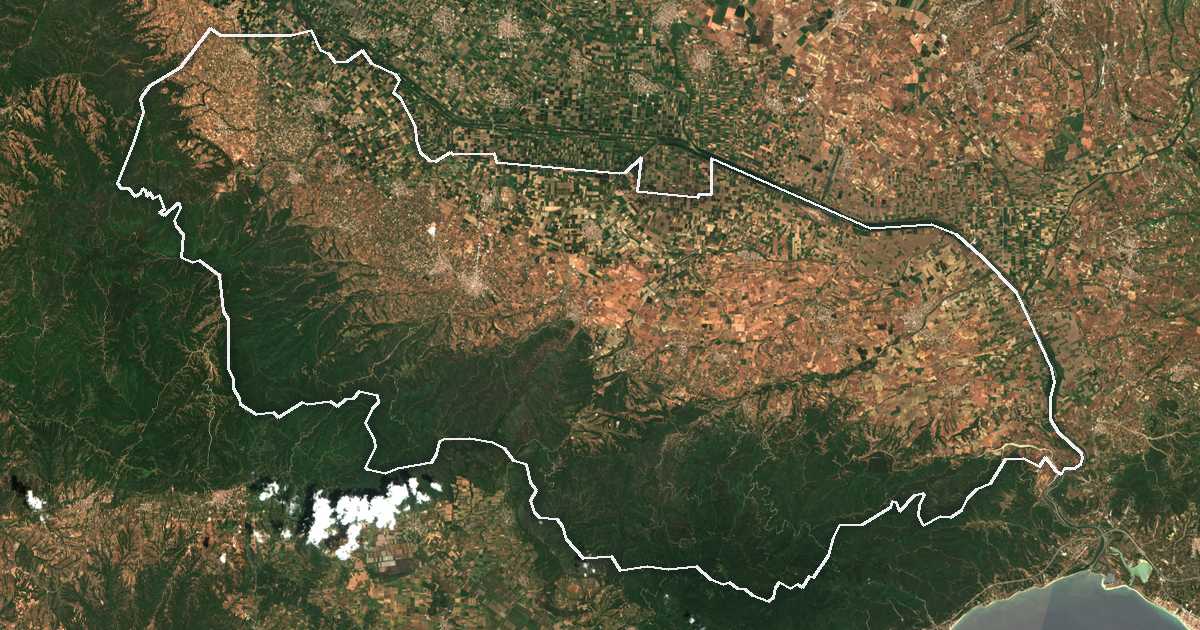 Image satellite avec la limite tracée: de Bisaltie