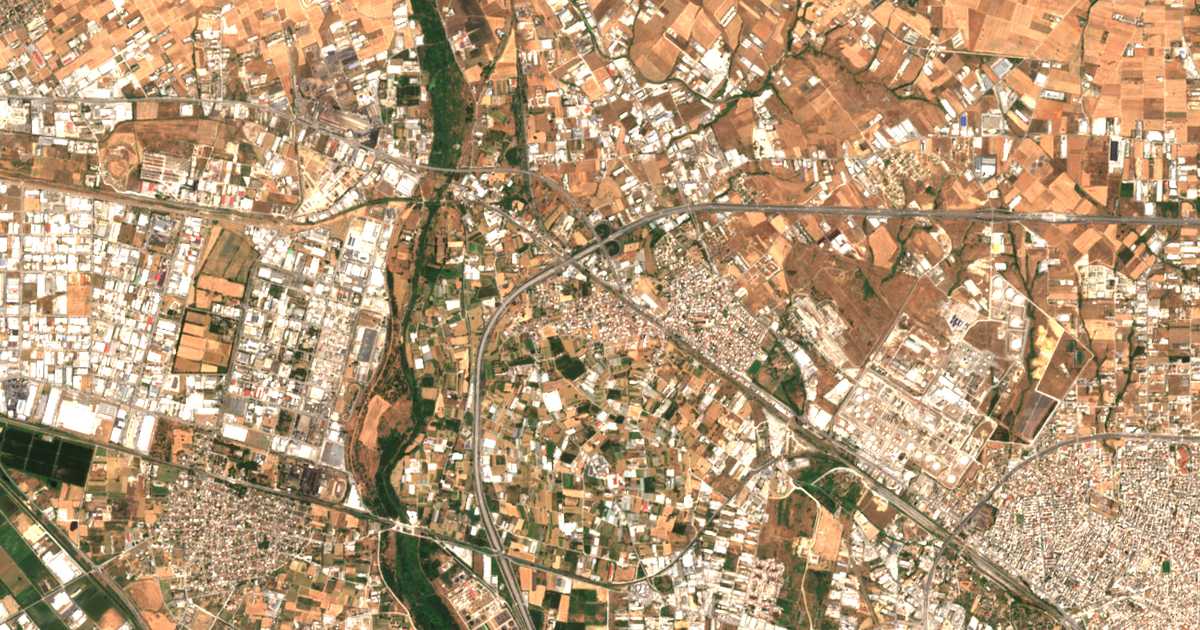 Carte satellite de Néa Magnissía