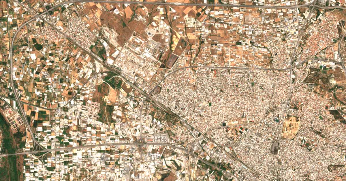 Carte satellite de Elefthério-Kordelió