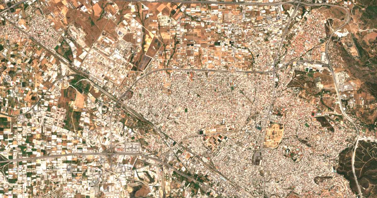 Carte satellite de Évosmos