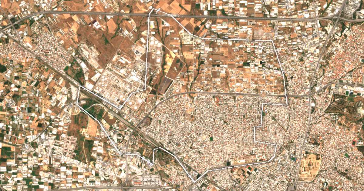 Image satellite avec la limite tracée: de Kordelió-Évosmos